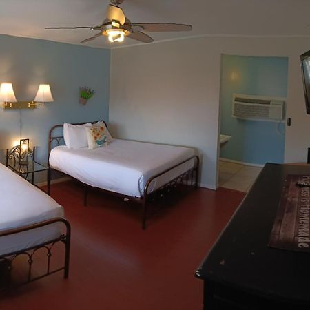 El Rancho Motel Бишъп Екстериор снимка