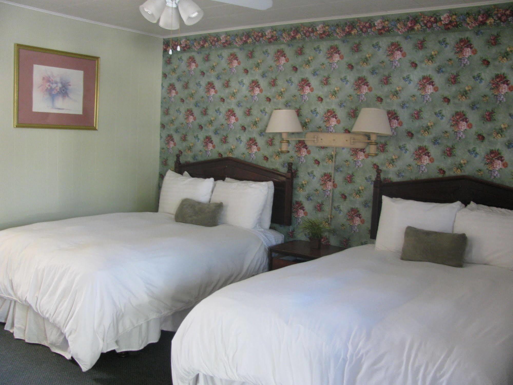 El Rancho Motel Бишъп Екстериор снимка